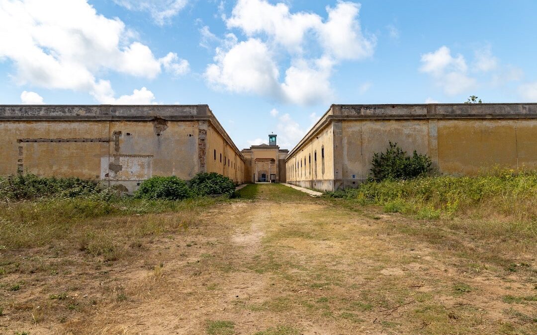 L'ex carcere Agrippa è oggi una sezione distaccata dal carcere di Porto Azzurro, isola d'Elba